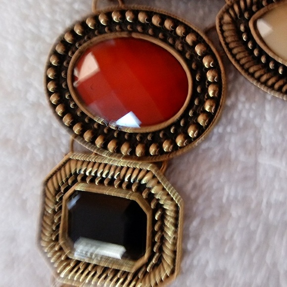 Premier Designs necklace - Picture 4 of 5